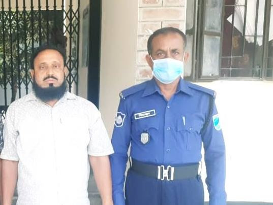 সালথার দাঙ্গাবাজ রফিক গ্রেপ্তার, তার বিরুদ্ধে নানা অপকর্মের তথ্য
