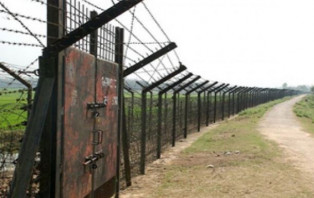 লালমনিরহাটে ভারতীয় বিএসএফের গুলিতে বাংলাদেশি যুবক নিহত
