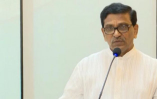 ২১ আগস্ট গ্রেনেড হামলার জন্য বিএনপিকে জাতির কাছে ক্ষমা চাওয়া উচিৎ : হানিফ