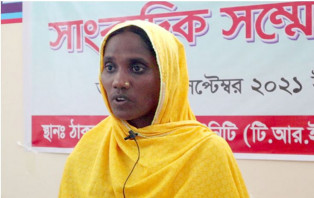৬০ হাজার টাকা দিয়েও আশ্রয়ণের ঘর পাননি আলিয়ারা