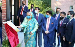 মেরিল্যান্ডে বাংলাদেশ হাউসের উদ্বোধন করলেন প্রধানমন্ত্রী