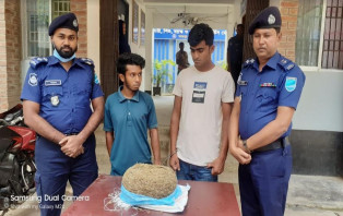সদরপুরে আড়াই কেজি গাঁজাসহ দুই মাদক ব্যবসায়ী গ্রেফতার