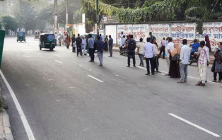 শুরু হয়েছে ধর্মঘট, ভোগান্তিতে যাত্রীরা