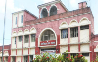 কারাগারে বসে এসএসসি পরীক্ষা দিচ্ছে দুই শিক্ষার্থী