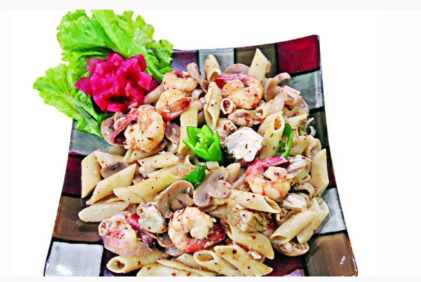  সি ফুড সালাদ