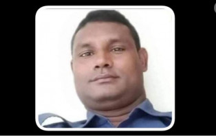 রাস্তায় পড়েছিল পুলিশ সদস্যের মরদেহ