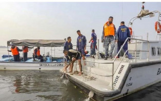 ধলেশ্বরীতে ট্রলারডুবি: অবশেষে শিশু তাসফিয়ার মরদেহ উদ্ধার