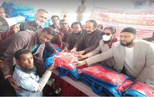 ঢাকা জার্নালিস্ট এসোসিয়েশন(ডিজেএ)- এর উদ্যোগে শীতবস্ত্র বিতরণ
