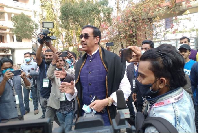 ভোটটা দিয়ে ভালো লাগল, মেশিনটা ভালো : শামীম ওসমান