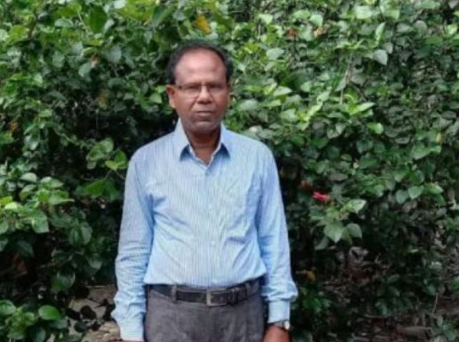 প্রধান শিক্ষকের যৌন হয়রানিতে ছাত্রীদের স্কুলে যাওয়া বন্ধ