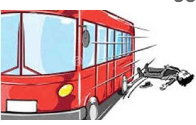 রাজধানীতে যাত্রীকে বাস থেকে ফেলে হত্যার অভিযোগ