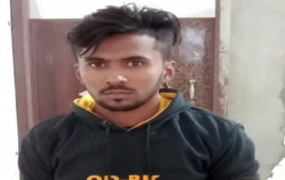 মাদরাসা ছাত্রীকে তুলে নিয়ে রাতভর ধর্ষণ! 