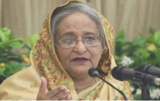 ১৩ বছর দেশে গণতন্ত্রের ধারা অব্যাহত রয়েছে, যার ফলে উন্নয়ন হচ্ছে