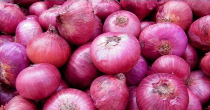 সপ্তাহের ব্যবধানে পিয়াজের দাম দ্বিগুণ