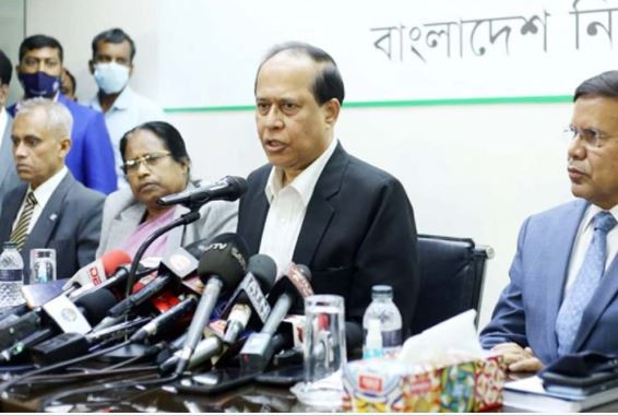 আমার ক্ষমতা সীমাহীন নয়, তবে আন্তরিকভাবে চেষ্টা করব : সিইসি
