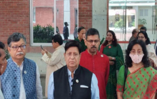 চাপে নয়, মানবিক কারণে ইউক্রেনের পক্ষে ভোট দিয়েছি: ড. মোমেন