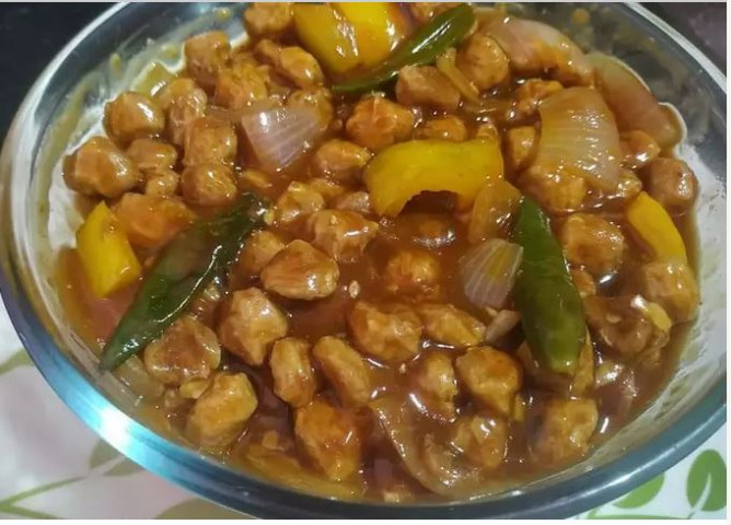 সয়াবড়িতে সুস্বাদু ভেজিটেবল কোরমা