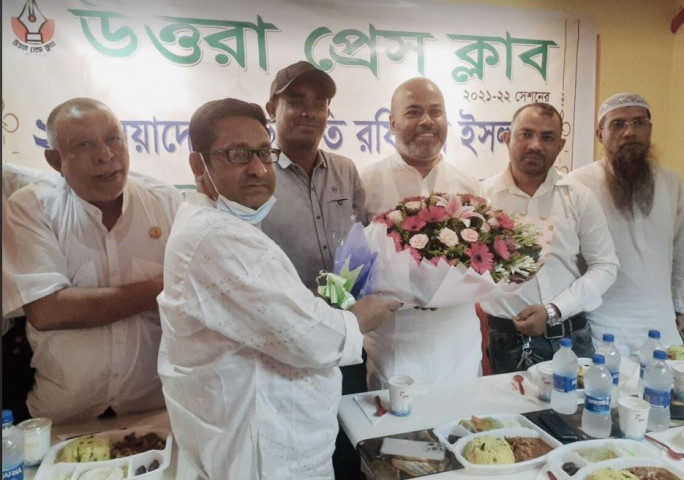 উত্তরা প্রেসক্লাবে দ্বিতীয় মেয়াদে সভাপতির দায়িত্ব নিলেন রফিকুল ইসলাম