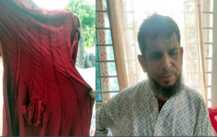 চলন্ত বাসে দুই বিশ্ববিদ্যালয় ছাত্রীর জামা কাটার অভিযোগ, আটক ১