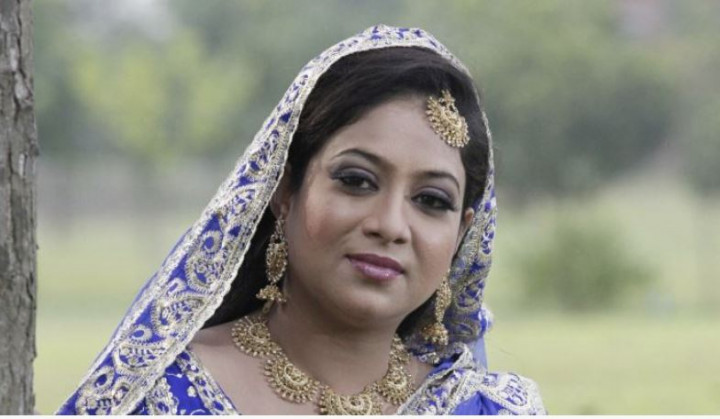 দেশে ফিরতে না পেরে হতাশ শাবনূর