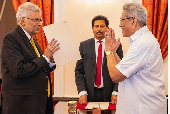 শ্রীলঙ্কায় ষষ্ঠবারের মতো প্রধানমন্ত্রী হলেন রনিল বিক্রমাসিংহে