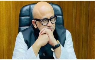সিলিং ফ্যান পড়ে মাথা ফাটল সাবেক প্রতিমন্ত্রী মুরাদের