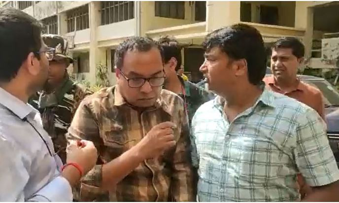 ভারতের পশ্চিমবঙ্গ থেকে পি কে হালদার গ্রেফতার 