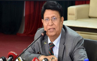 বিদেশিদের কথায় লাফানো উচিত নয় : পররাষ্ট্রমন্ত্রী