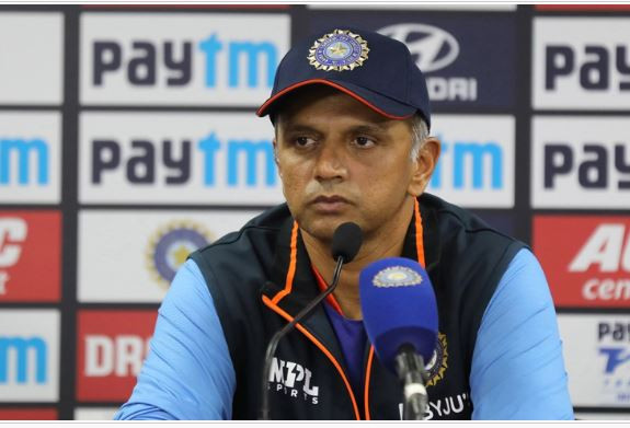 ব্যাটিং ব্যর্থতার কারণেই ভারতের হার, মনে করেন দ্রাবিড়