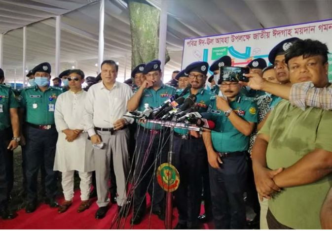 জঙ্গি হামলার আশঙ্কা উড়িয়ে দেওয়া যায় না : ডিএমপি কমিশনার