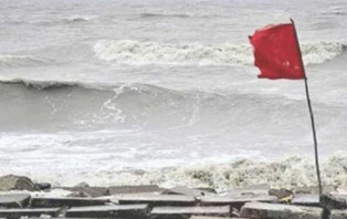সমুদ্রবন্দরে ৩ নম্বর সতর্কসংকেত জারি