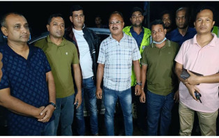 পাচারের সময় চুয়াডাঙ্গায় ৫ স্বর্ণের বার জব্দ, আটক ২