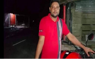 চুরি করা ছাগলের মাংস ভাগাভাগির সময় ইউপি সদস্য আটক