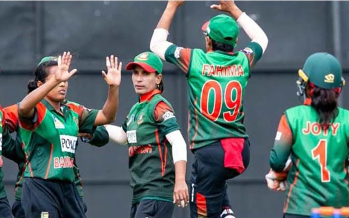 নারী এশিয়া কাপ : টস হেরে ফিল্ডিংয়ে বাংলাদেশ