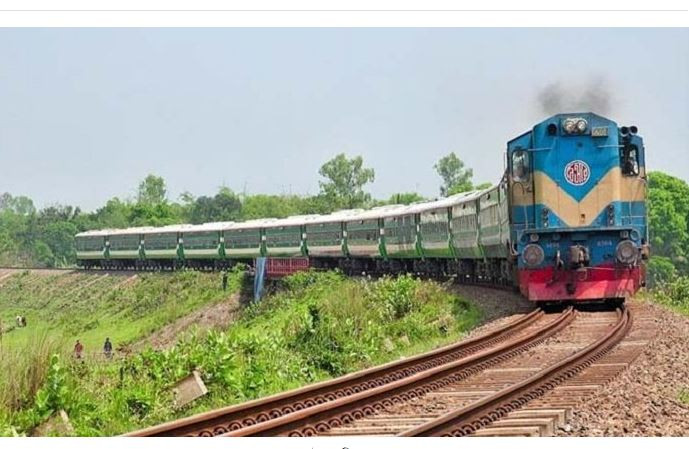 নেশাগ্রস্ত অবস্থায় ট্রেনে কাটা পড়লো তরুণ-তরুণী