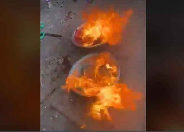 শাহজালালে যাত্রীর শর্টপ্যান্ট পুড়িয়ে মিলল স্বর্ণ