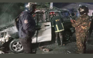 রংপুরে বিজিবির গাড়িতে আগুন, যুবলীগ নেতা আটক