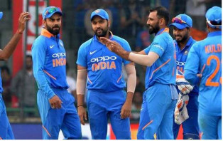 কোহলিদের বেতন বাড়ছে ৩ কোটি 