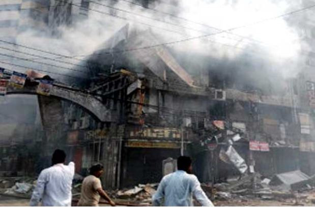 সায়েন্স ল্যাবে বিস্ফোরণে ভবন বিধ্বস্ত নিহত ৩