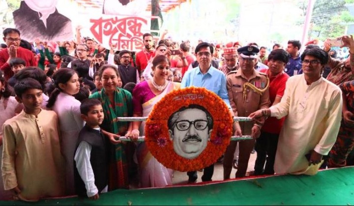 ফরিদপুর সানরাইজ প্রি-ক্যাডেট স্কুলে বঙ্গবন্ধুর জন্মদিন ও শিশু দিবস পালিত