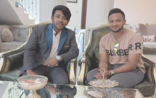 ‘খুনের আসামি জেনেও আরাভের ডাকে দুবাই গেছেন সাকিব’