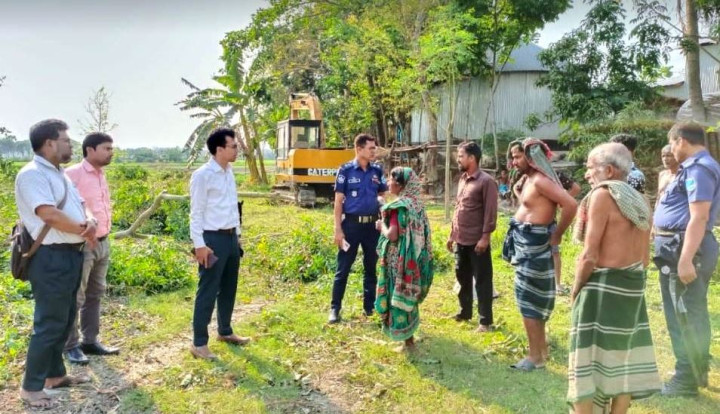 ফসলি জমি থেকে মাটি কাটার দায়ে একজনকে কারাদণ্ড