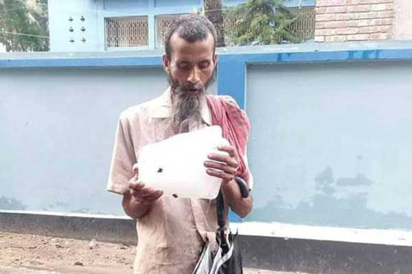 ঝড়-বৃষ্টির সময় পড়ল ৫ কেজি ওজনের শিলা