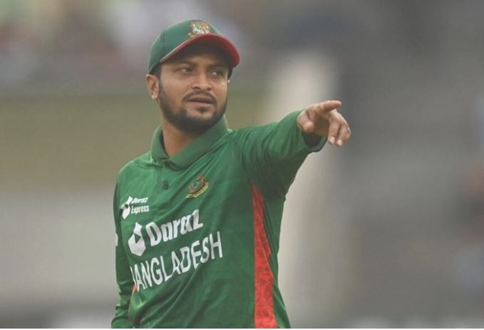 পাঁচ-ছয় সপ্তাহ মাঠের বাইরে ছিটকে গেলেন সাকিব