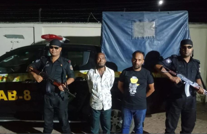 ফরিদপুরে ১৩ লাখ টাকার গাঁজাসহ দুই মাদক কারবারি আটক