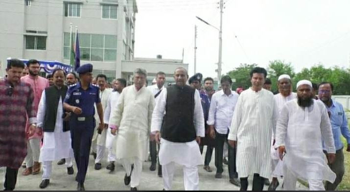 প্রকৌশলী গবেষনা ইনষ্টিটিউট নির্মাণ হবে শিবচরে, মন্ত্রী-চীফ হুইপের স্থান পরিদর্শন
