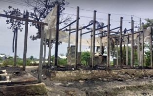 সদরপুরে অগ্নিকান্ডে ব্যাপক ক্ষয়-ক্ষতি