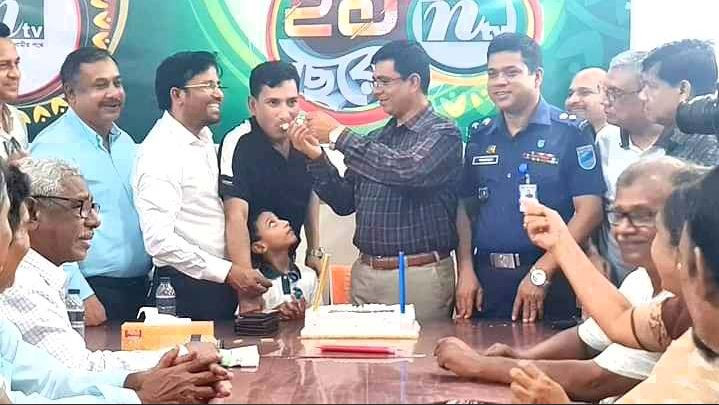 ফরিদপুরে এনটিভির ২১তম জন্মদিন পালন