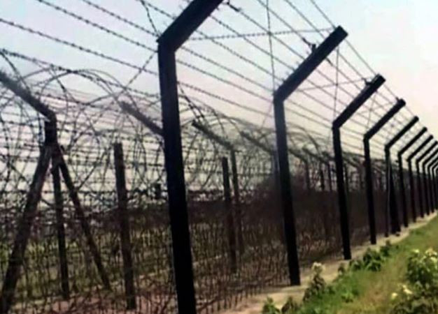 কলাগাছের ভেলায় বাংলাদেশির মরদেহ পাঠাল ভারত