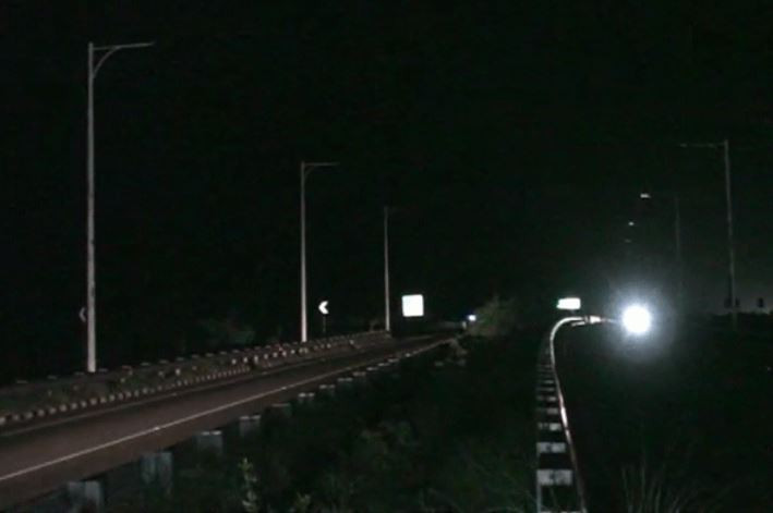 ৩২ লাখ টাকা পাওনা : ভাঙ্গার মোড়ের বিদ্যুৎ সংযোগ বিচ্ছিন্ন